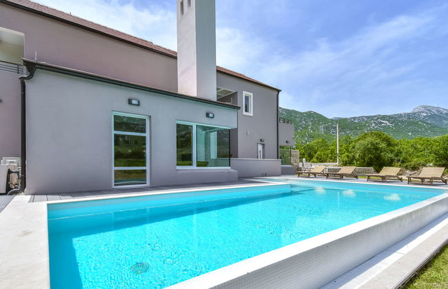 Casa con 5 camere da letto a Zagvozd con piscina privata e terrazza - Foto 65