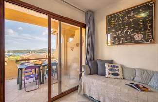 Foto 3 - Apartamento de 2 habitaciones en Golfo Aranci con jardín y vistas al mar