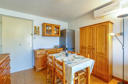 Photo 8 - 1 bedroom Apartment in Narbonne with swimming pool