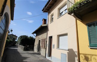 Foto 3 - Apartamento de 1 habitación en Porto Valtravaglia con vistas a la montaña