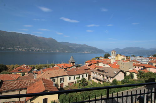 Photo 15 - Appartement de 1 chambre à Porto Valtravaglia avec vues sur la montagne