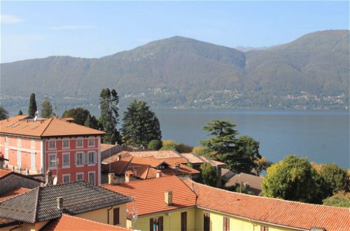 Foto 16 - Apartamento de 1 habitación en Porto Valtravaglia con vistas a la montaña
