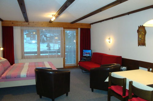 Foto 11 - Apartamento de 1 habitación en Saas-Almagell con jardín