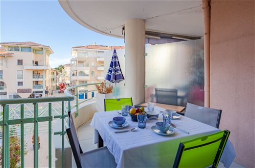 Foto 16 - Apartment mit 1 Schlafzimmer in Fréjus mit terrasse und blick aufs meer