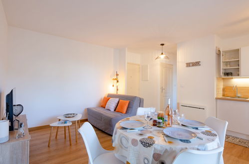 Foto 8 - Apartamento de 1 quarto em Fréjus com terraço