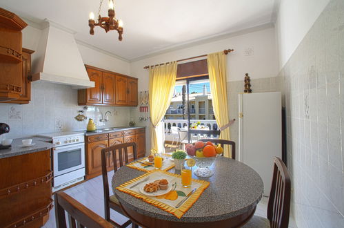 Photo 7 - 2 bedroom Apartment in Albufeira with terrace and sea view