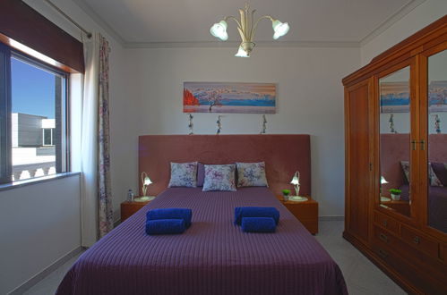 Photo 13 - 2 bedroom Apartment in Albufeira with terrace and sea view