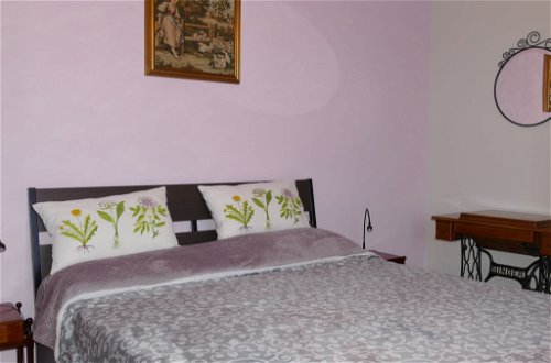 Foto 5 - Appartamento con 2 camere da letto a Bordighera con vista mare