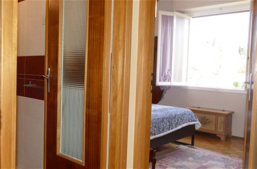 Foto 13 - Appartamento con 2 camere da letto a Bordighera con vista mare