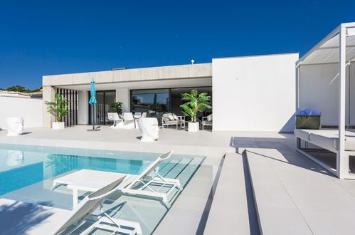 Foto 41 - Casa de 4 habitaciones en Castelló d'Empúries con piscina privada y jardín