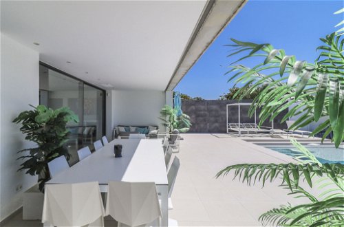 Foto 3 - Casa de 4 habitaciones en Castelló d'Empúries con piscina privada y vistas al mar