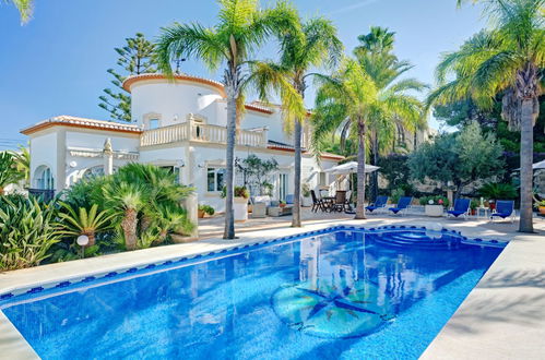 Foto 1 - Casa con 4 camere da letto a Jávea con piscina privata e vista mare