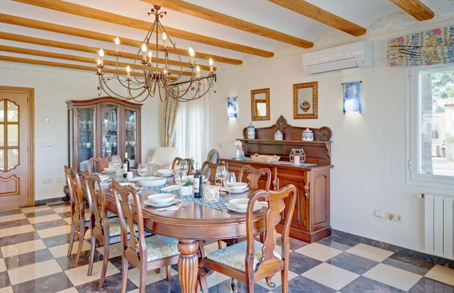 Casa de 5 quartos em Jávea com piscina privada e jardim - Foto 8