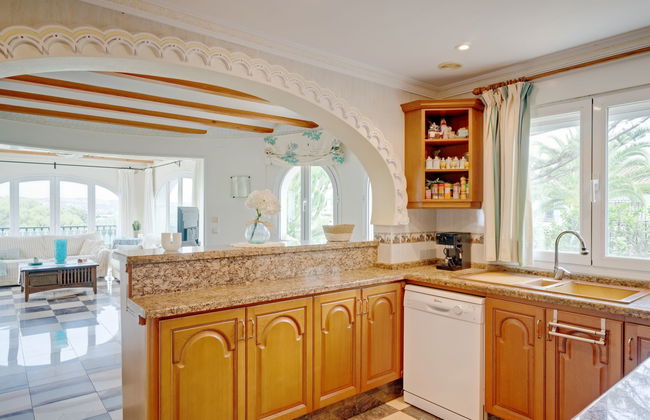 Casa de 5 quartos em Jávea com piscina privada e jardim - Foto 13