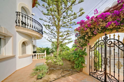 Foto 47 - Haus mit 4 Schlafzimmern in Jávea mit privater pool und garten