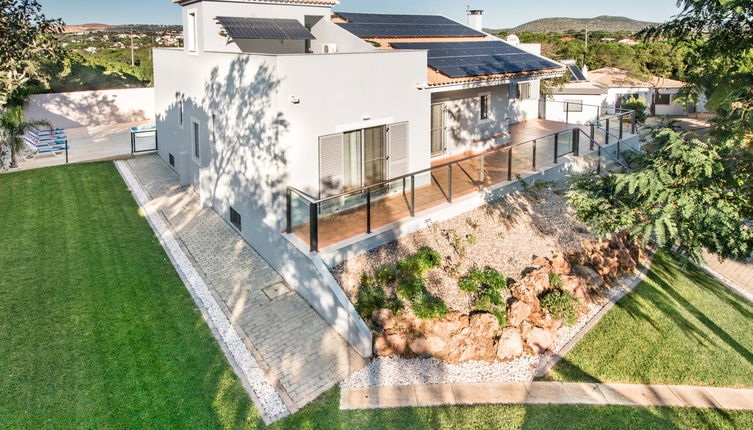 Foto 1 - Casa con 4 camere da letto a Loulé con piscina privata e giardino