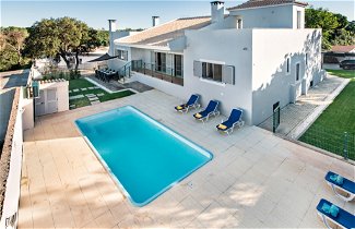 Foto 1 - Casa con 4 camere da letto a Loulé con piscina privata e vista mare
