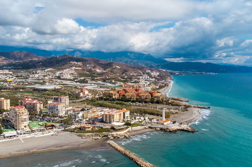 Foto 18 - Apartment mit 4 Schlafzimmern in Torrox mit schwimmbad und blick aufs meer