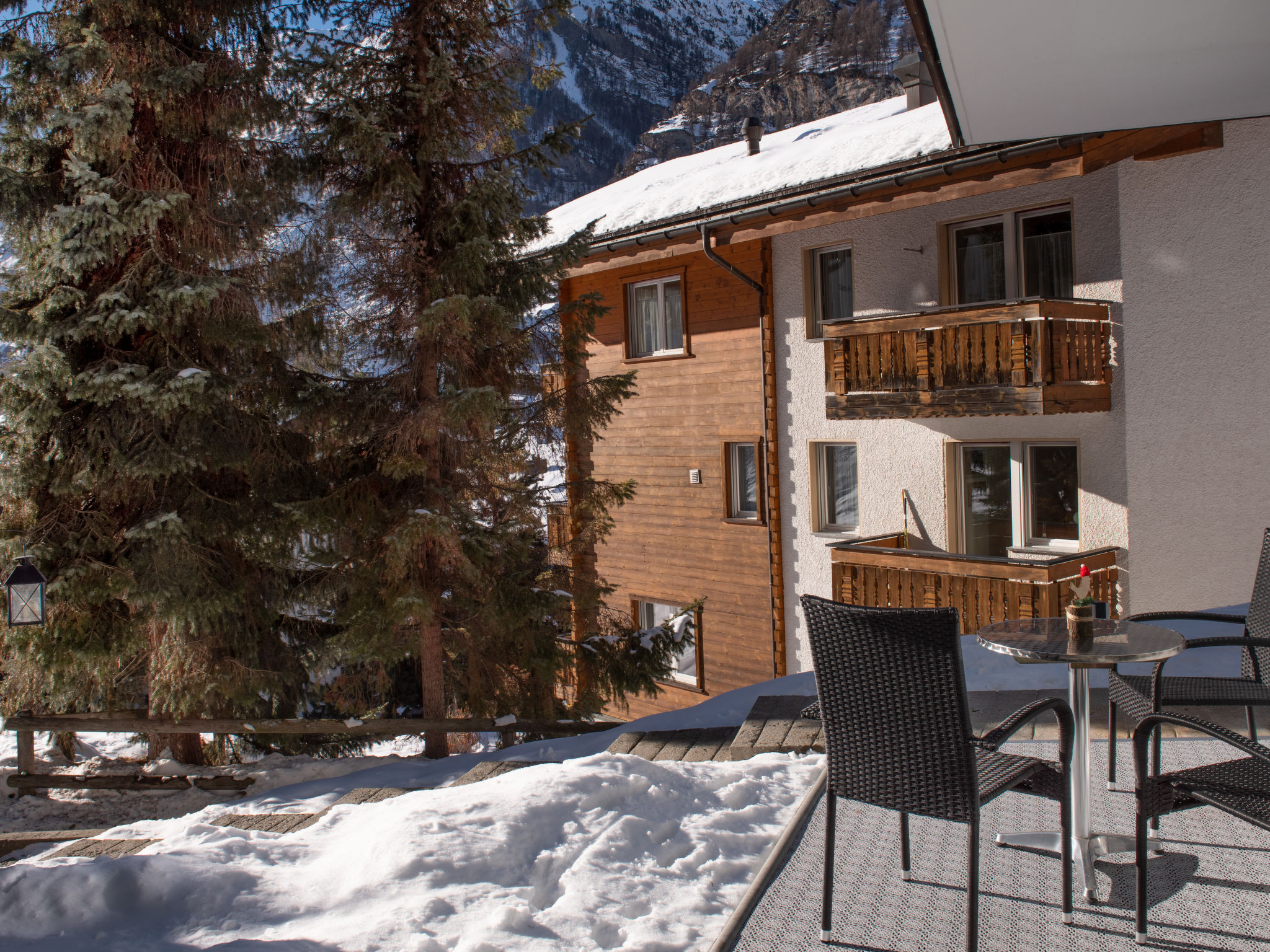 Foto 5 - Apartment mit 1 Schlafzimmer in Zermatt mit terrasse und blick auf die berge