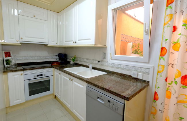 Haus mit 4 Schlafzimmern in Mont-roig del Camp mit schwimmbad und garten - Foto 10