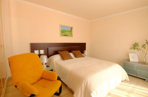 Foto 15 - Casa con 3 camere da letto a Mont-roig del Camp con piscina e vista mare