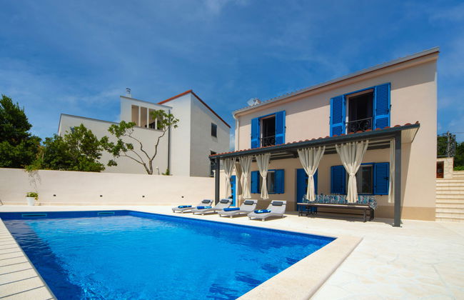 Casa de 4 quartos em Crikvenica com piscina privada e terraço - Foto 7