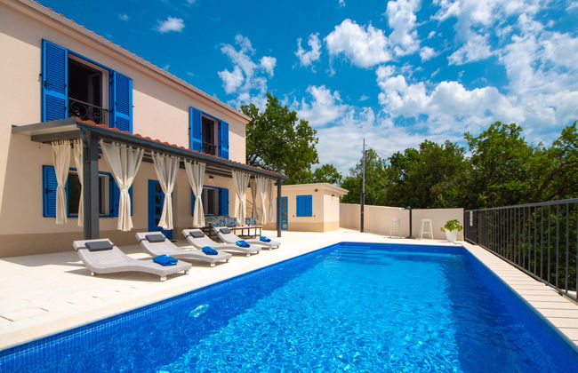 Casa de 4 quartos em Crikvenica com piscina privada e terraço - Foto 2