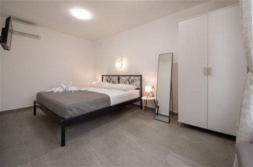 Foto 25 - Casa con 3 camere da letto a Crikvenica con piscina privata e terrazza