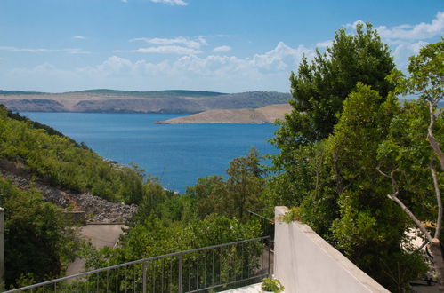 Foto 22 - Casa de 3 habitaciones en Crikvenica con piscina privada y terraza