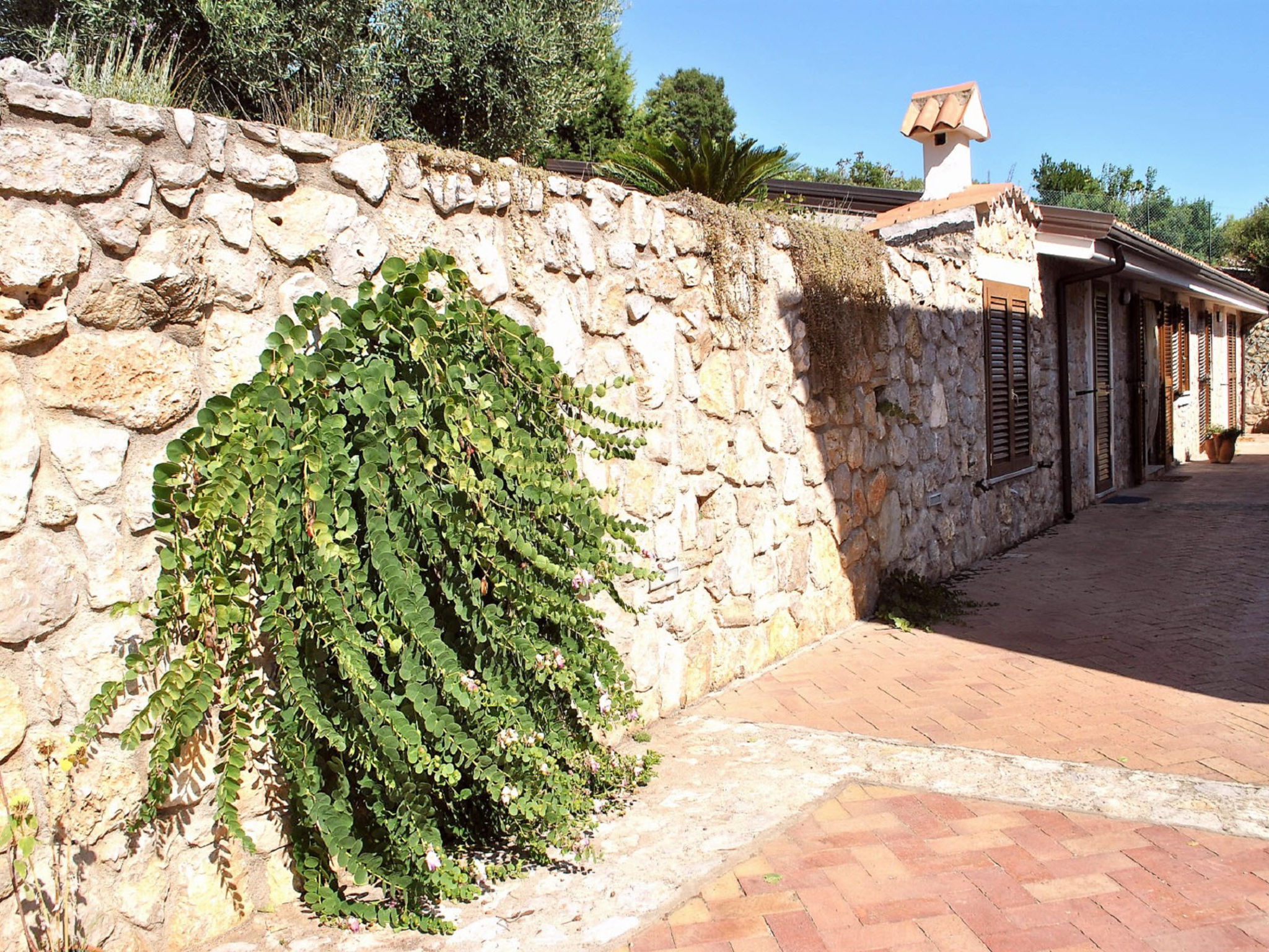 Foto 34 - Casa de 4 quartos em Itri com piscina e jardim