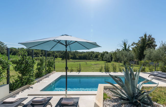 Casa de 5 quartos em Tar-Vabriga com piscina privada e jardim - Foto 2