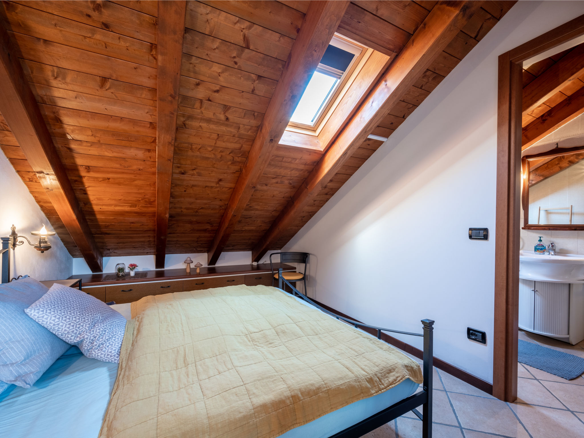 Foto 9 - Appartamento con 1 camera da letto a Pettenasco con piscina e vista sulle montagne