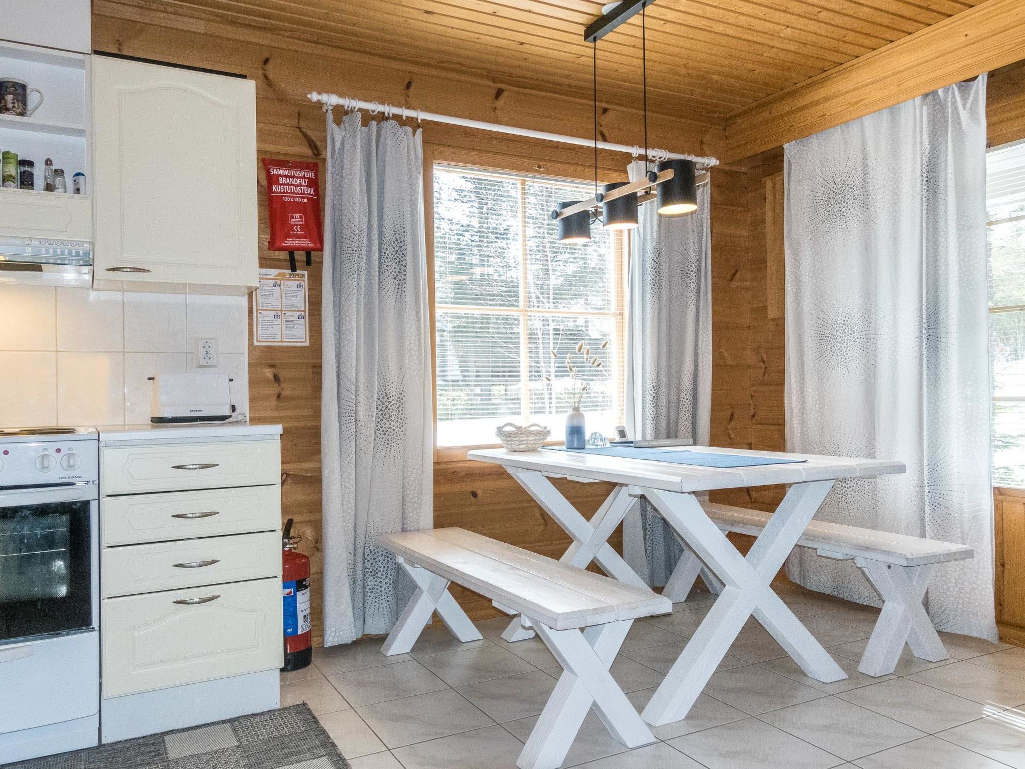 Foto 4 - Haus mit 1 Schlafzimmer in Kittilä mit sauna und blick auf die berge