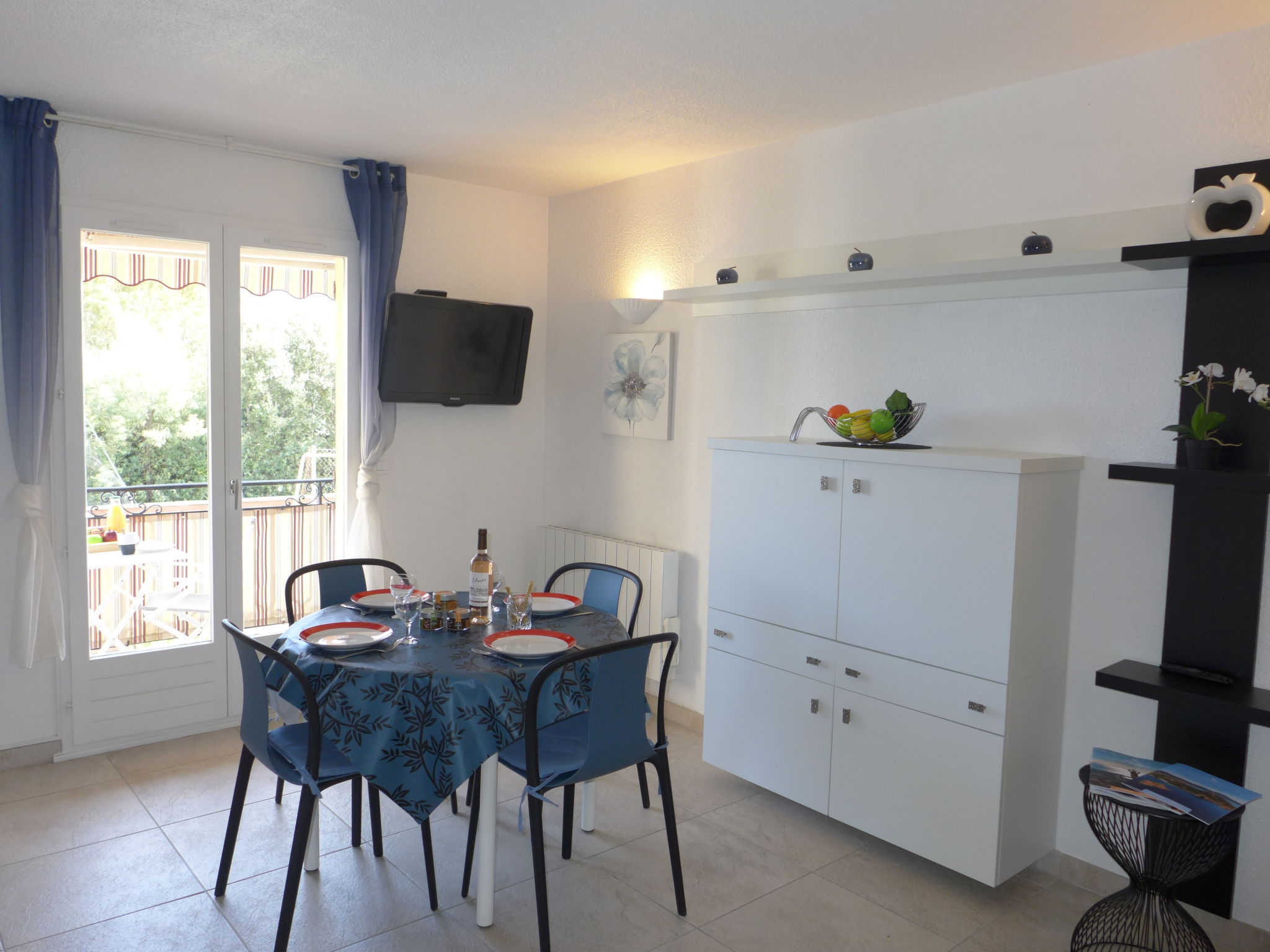 Foto 10 - Apartment mit 1 Schlafzimmer in Fréjus mit blick aufs meer