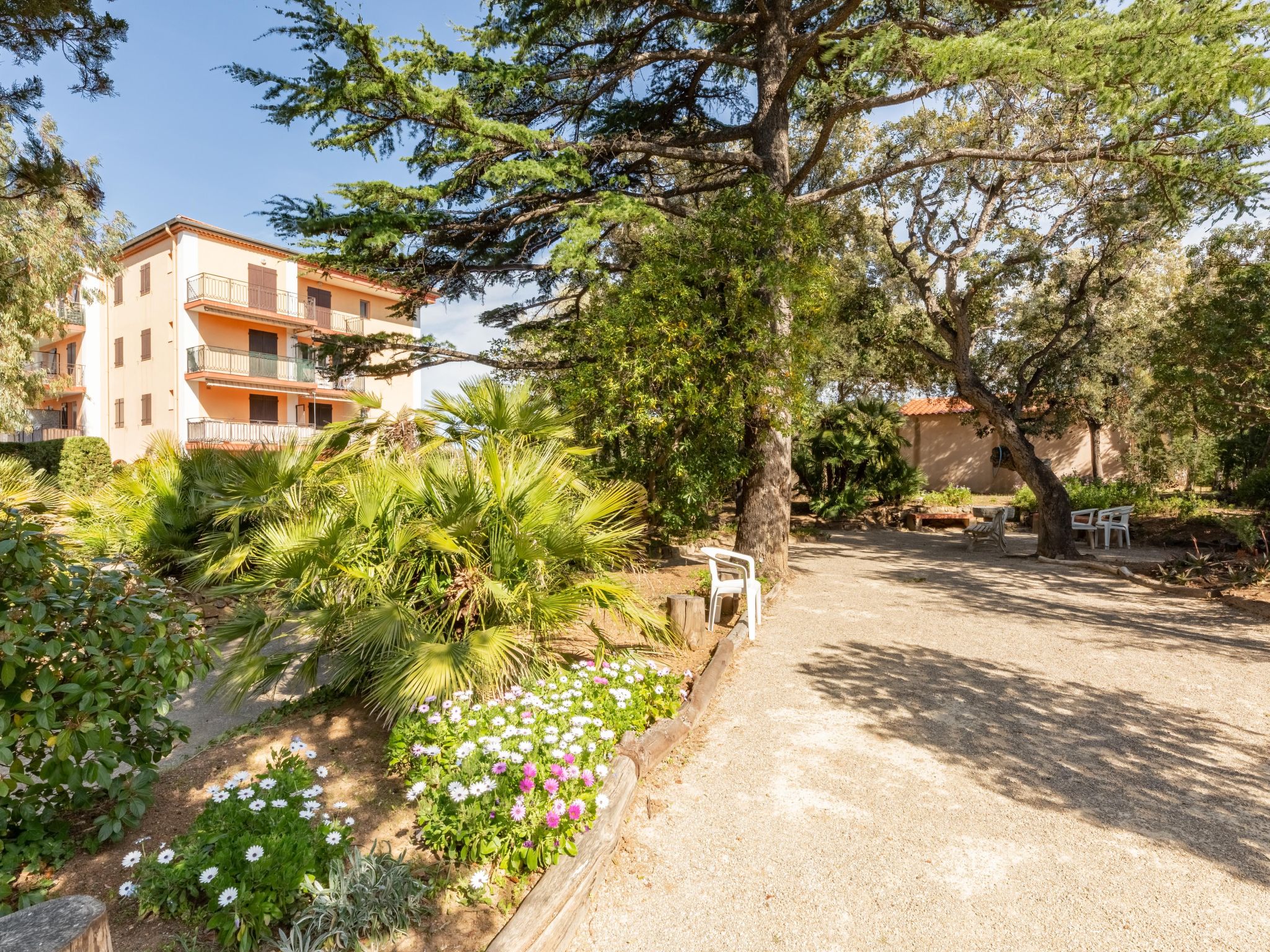 Foto 18 - Apartamento de 1 quarto em Fréjus com vistas do mar