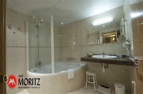 Foto 17 - Apartamentos Sant Moritz