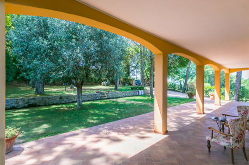 Photo 15 - 6 bedroom House in Casale Marittimo with private pool and garden