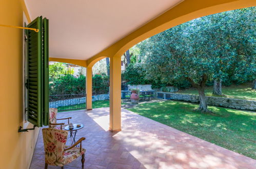 Photo 61 - Maison de 6 chambres à Casale Marittimo avec piscine privée et vues à la mer