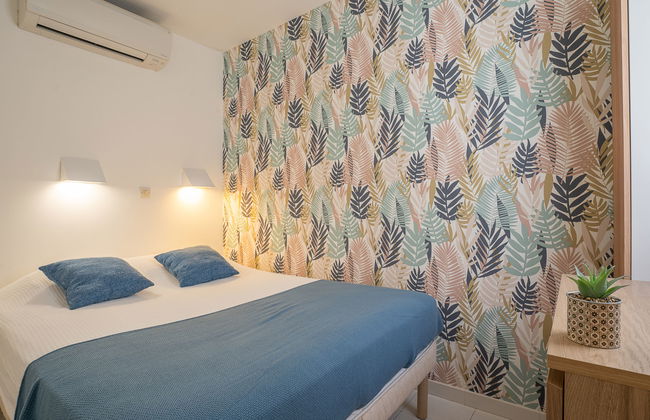 Apartamento de 1 quarto em Saint-Raphaël com piscina e jardim - Foto 5