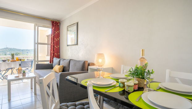 Apartamento de 1 quarto em Saint-Raphaël com piscina e jardim - Foto 3
