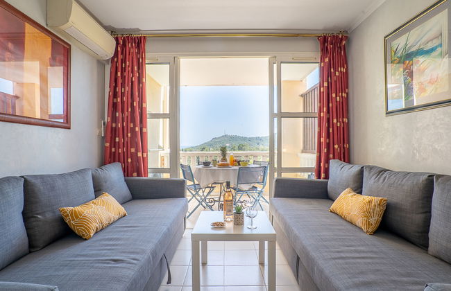 Apartamento de 1 quarto em Saint-Raphaël com piscina e jardim - Foto 2