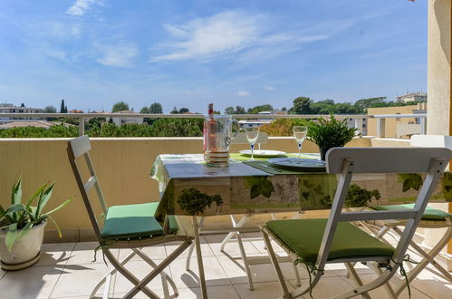 Foto 1 - Apartamento en Cagnes-sur-Mer con terraza y vistas al mar