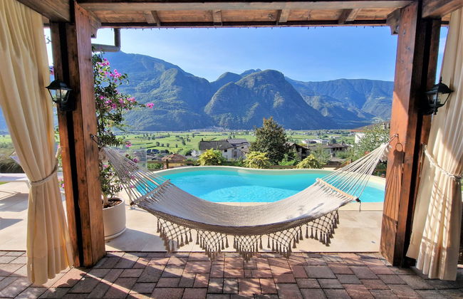 Apartamento de 3 quartos em Ardenno com piscina e jardim - Foto 5