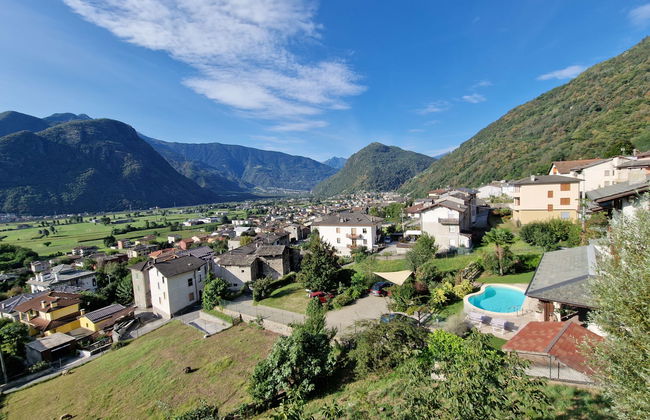 Apartamento de 3 quartos em Ardenno com piscina e jardim - Foto 48