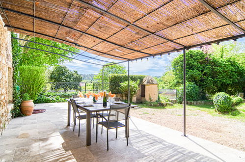 Photo 7 - Maison de 4 chambres à Besse-sur-Issole avec piscine et jardin