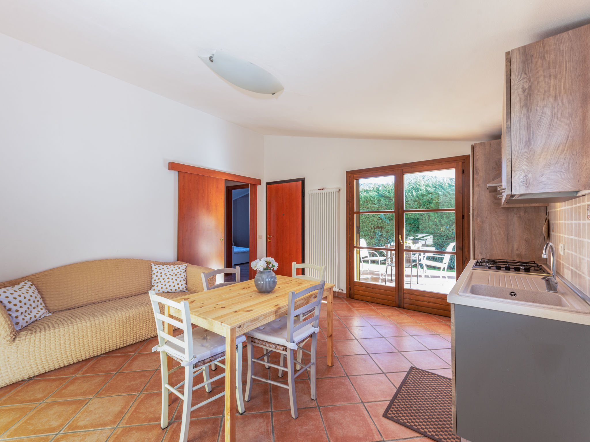 Foto 6 - Casa con 2 camere da letto a Castiglione della Pescaia con giardino e vista mare