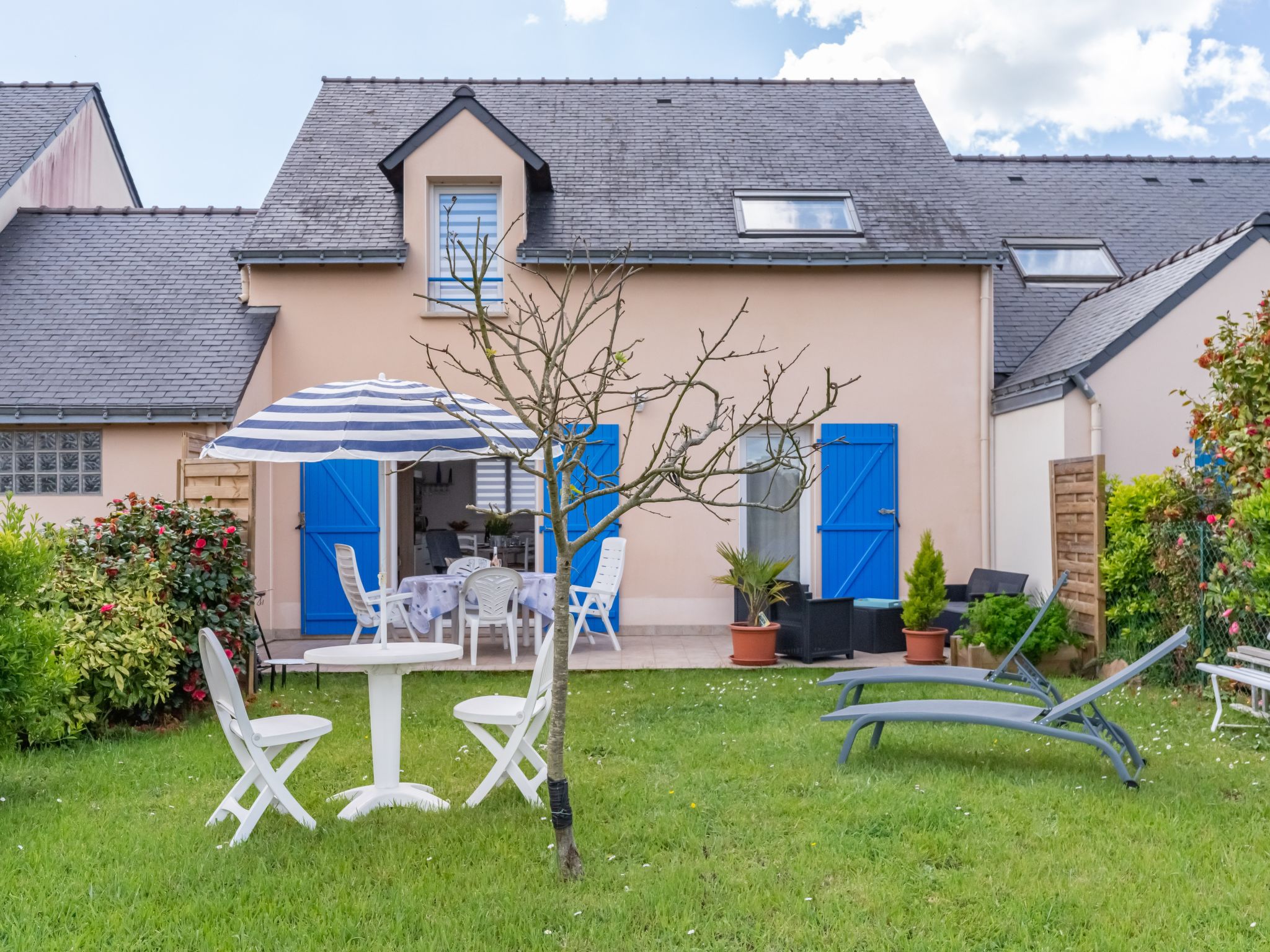 Photo 1 - Maison de 3 chambres à Damgan avec terrasse et vues à la mer