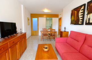 Photo 2 - 2 bedroom Apartment in Alcanar with swimming pool and garden