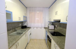 Foto 3 - Apartamento de 2 quartos em Alcanar com piscina e vistas do mar