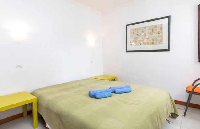 Appartement de 2 chambres à l'Escala avec terrasse - Photo 15